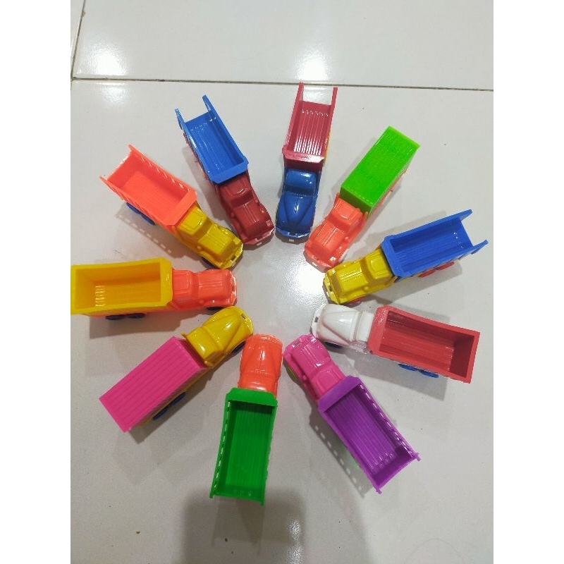 mainan plastik truck truk plastik aneka model