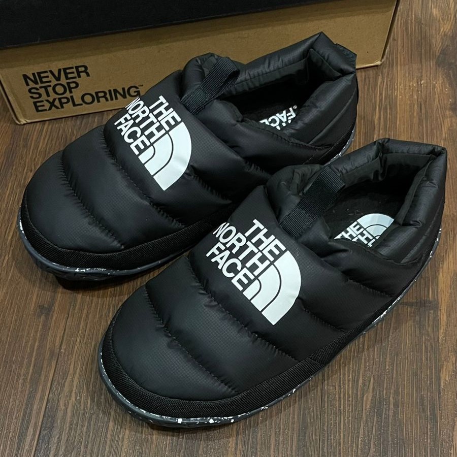 Sepatu Nuptse Mule Black