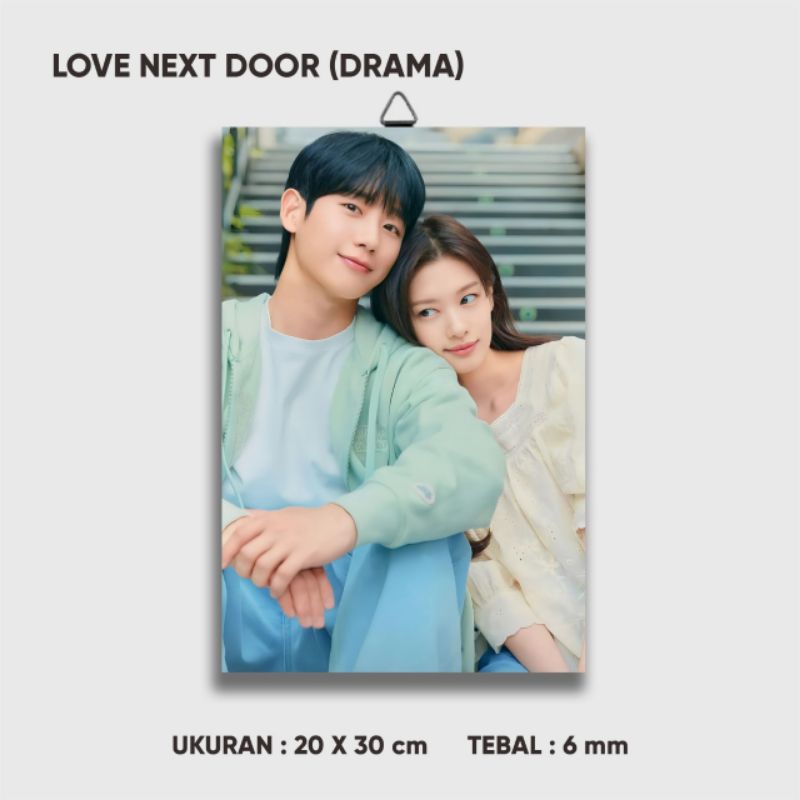 Walldecor Pajangan Dinding Love Next Door