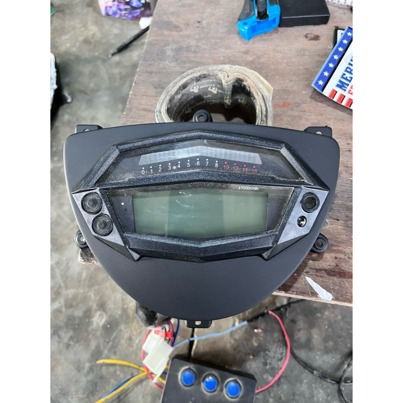 speedometer vespa excel