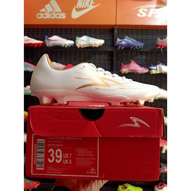 Specs Lightspeed Reborn FG White Gold