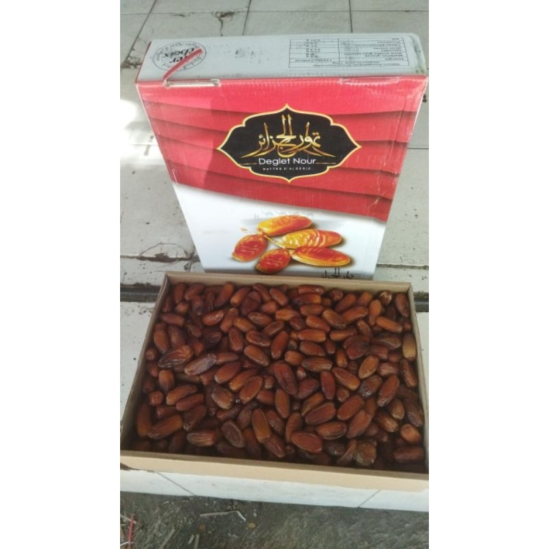 

Kurma Tunis Madu Alger Madu 5 kg