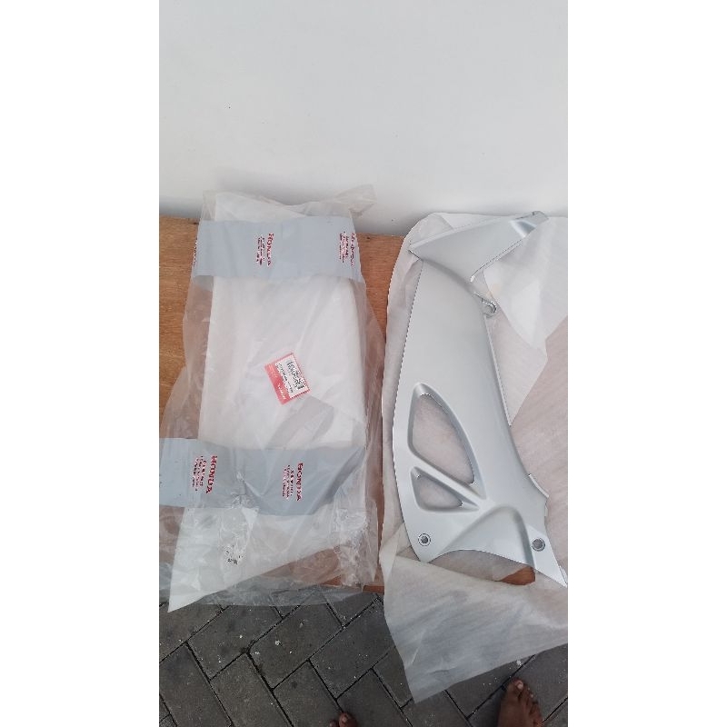 sayap dalam silver honda kirana 125