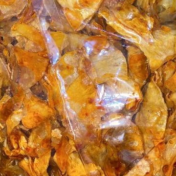 

keripik singkong balado pedas manis asam 1kg udah di kemas