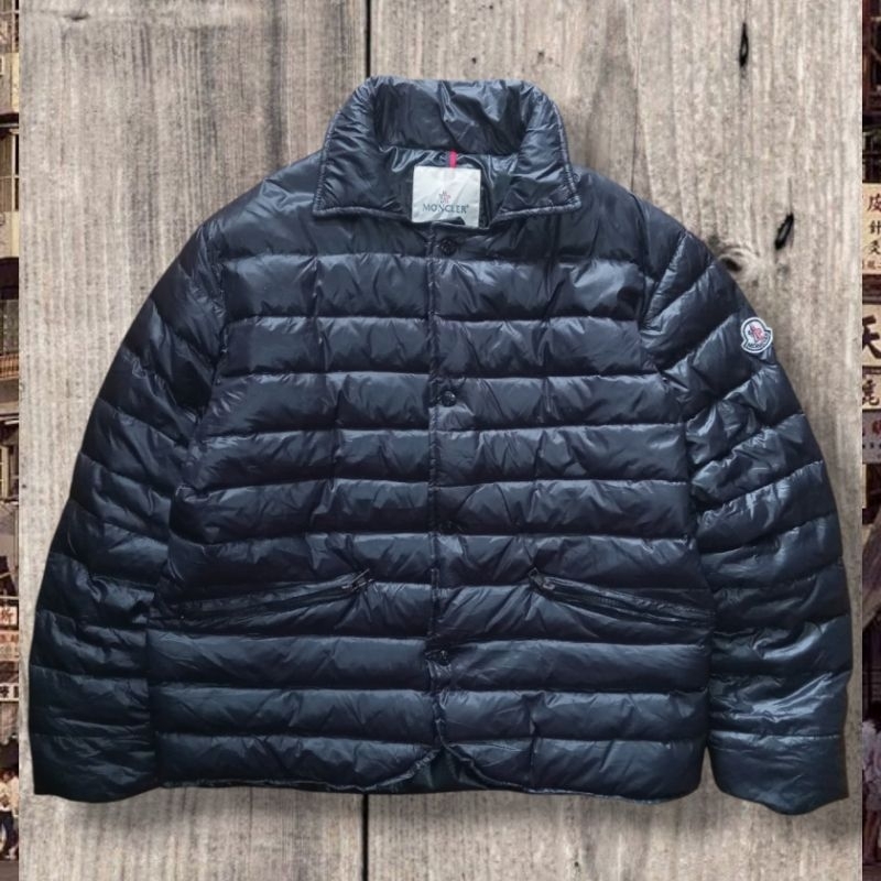 Bulang Moncler Jaket Button Down Ultralight