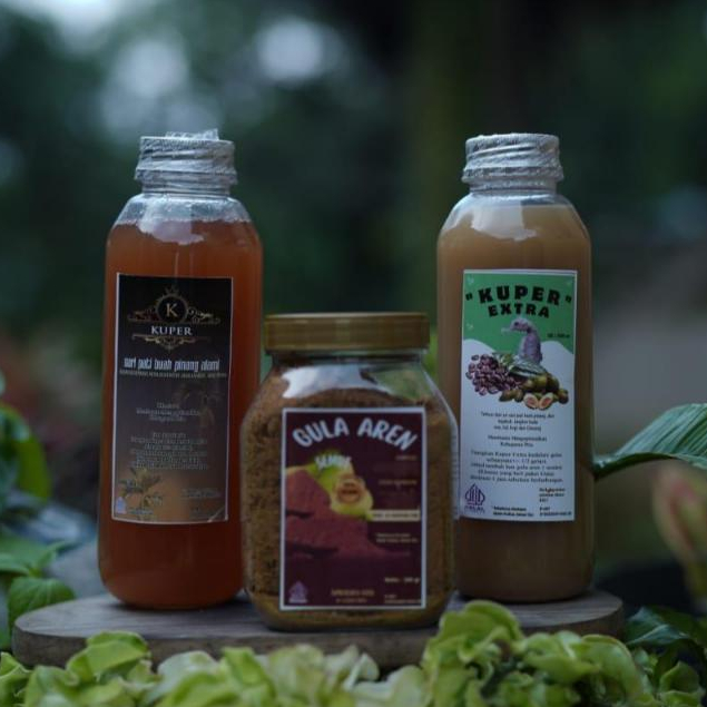 

KUPER HERBAL Paket Spesial: Saripati Pinang 500ml + Saripati KL 500ml + Gula Aren Toples