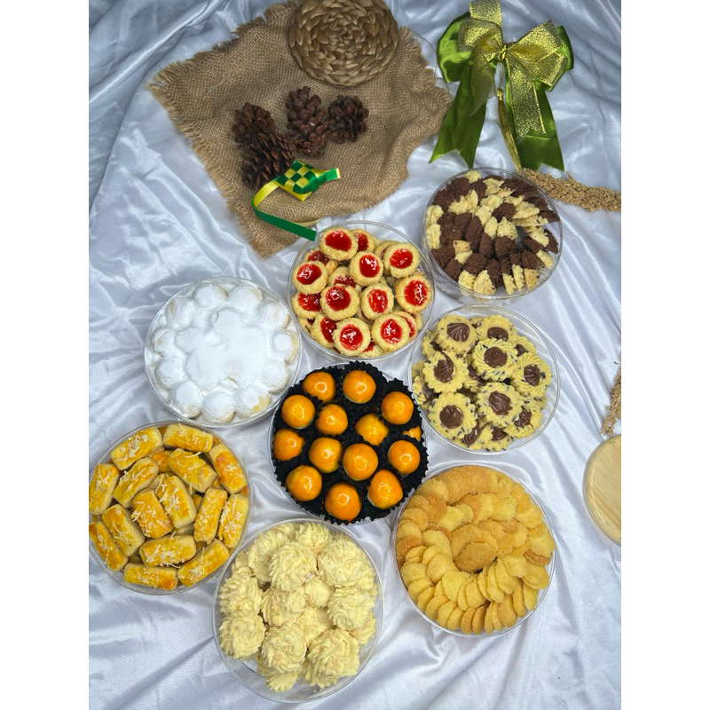 

kue kering lebaran kemasan toples 250gr