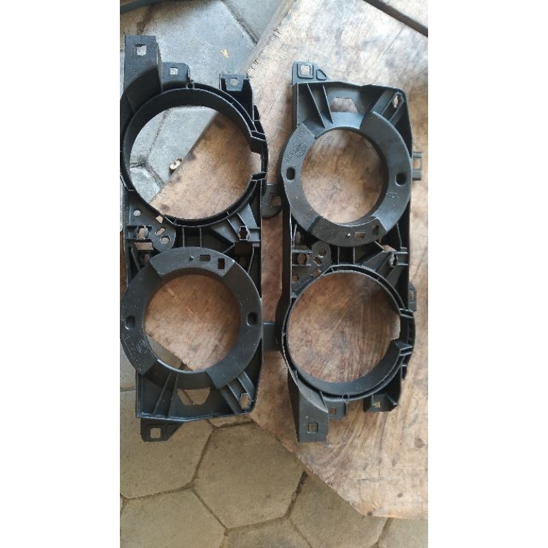 brecket lampu bmw e34 original
