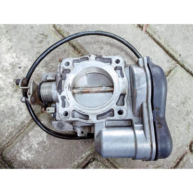 Throttle Body W202