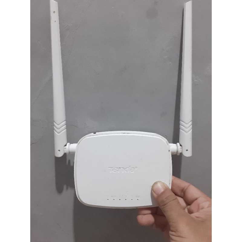 TENDA Wirless Router N301 bekas normal