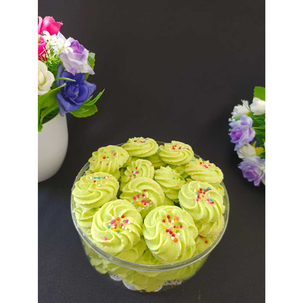 

Sagu Pandan / Kue Kering Sagu Pandan / Sagu Pandan Homemade / kue lebaran