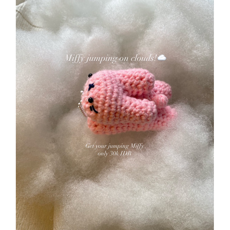 Miffy Keychain Rajut - Gantungan Kunci Miffy - Miffy Amigurumi - Amigurumi Kelinci Lompat - Amigurum