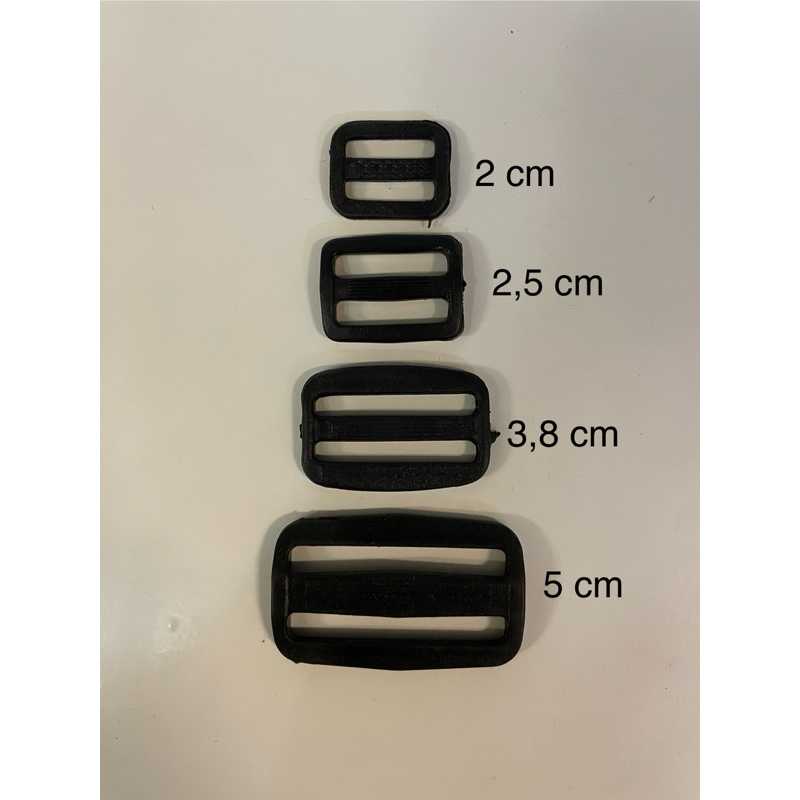 Gesper/ Ring Jalan Plastik per Pcs