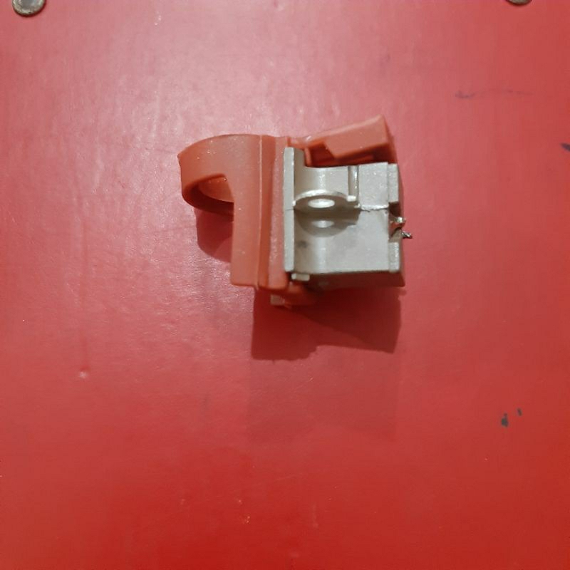 Carbon Brush Alternator Kul Kol arang Dinamo Ampere Daihatsu Feroza