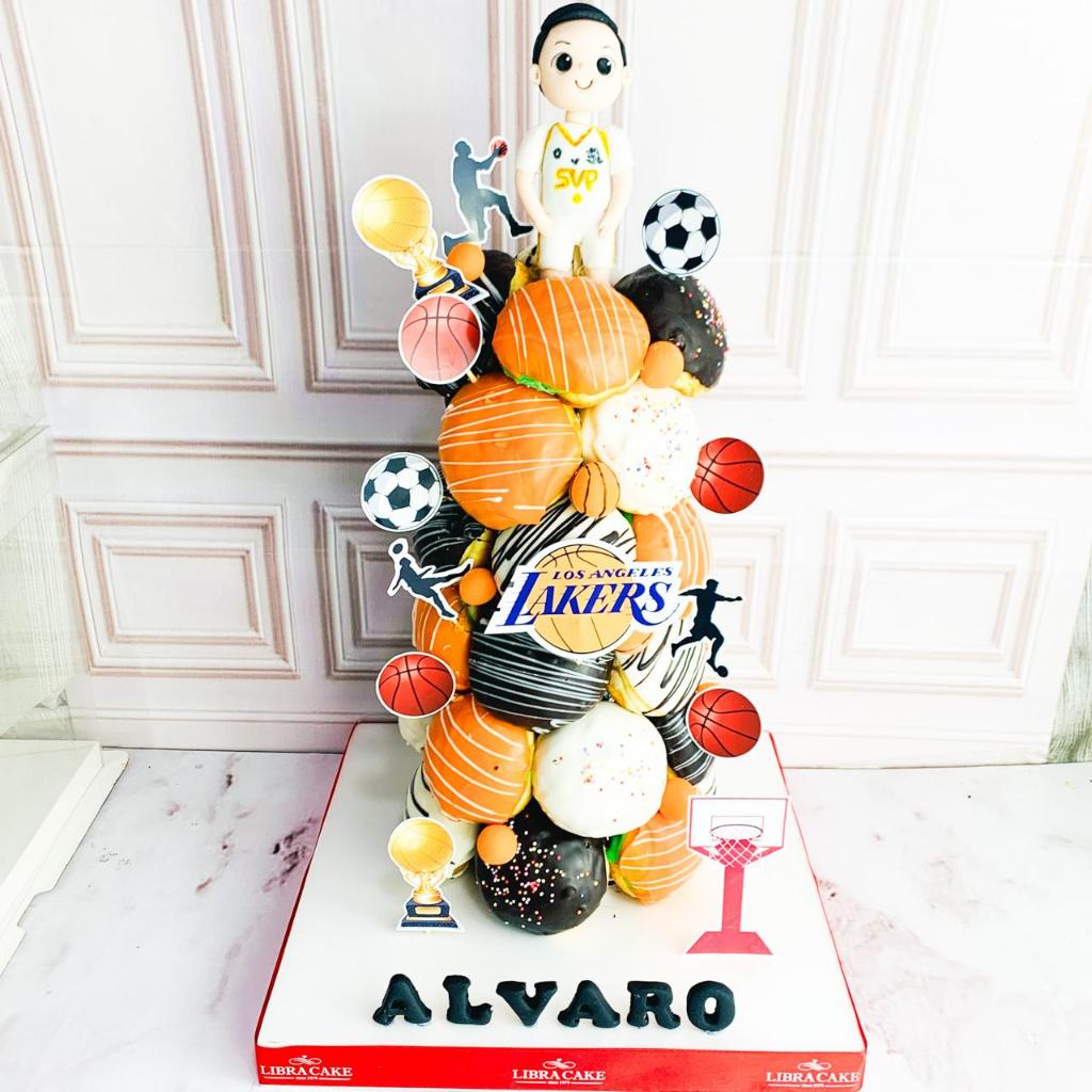 

Donat/Donat Ulang Tahun/Donat Tower Tema Basket/Donat Basket/Donat tower jakarta