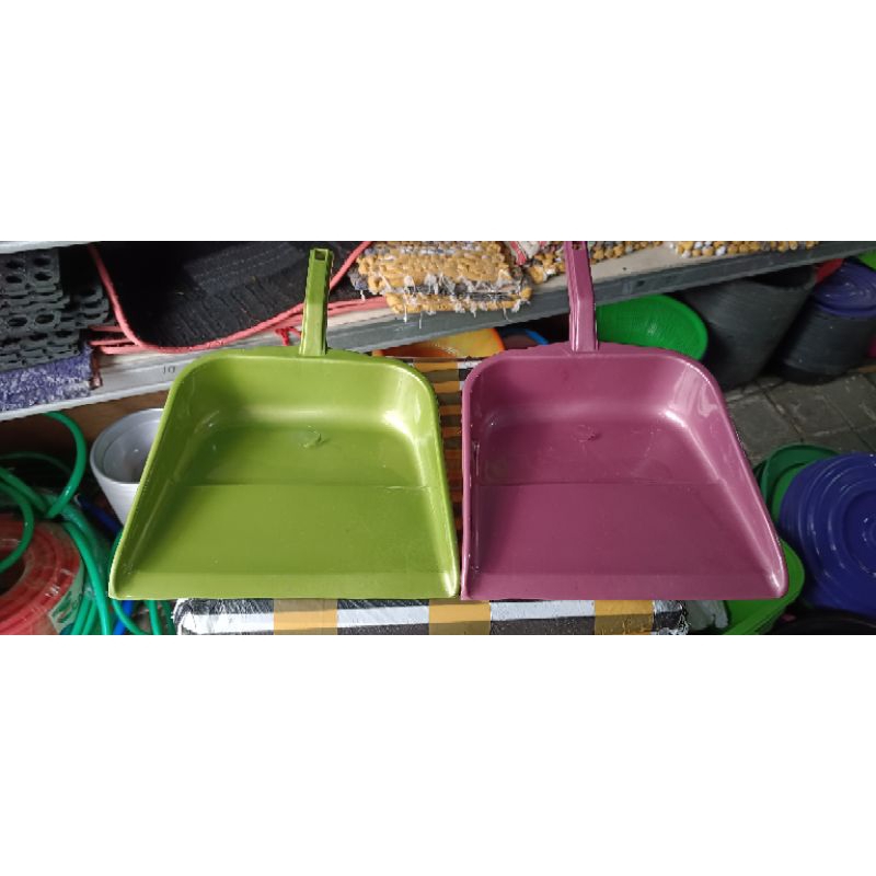 Serok Sekrop  Sampah Kucing Kecil Bawah Warna DX  Serok Sampah