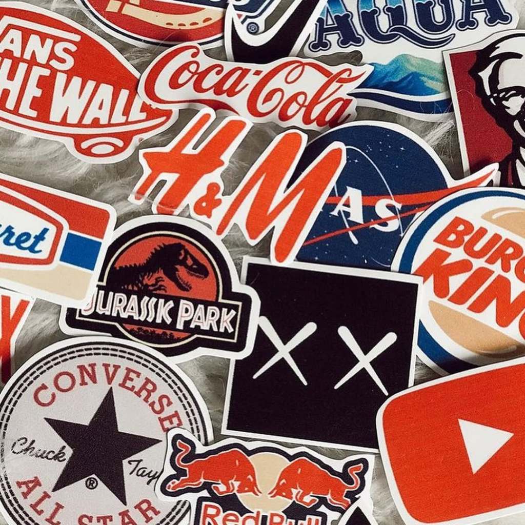 

STIKER CUSTOM FOTO dan Tulisan Nama - Cetak Photo Stiker Waterproof