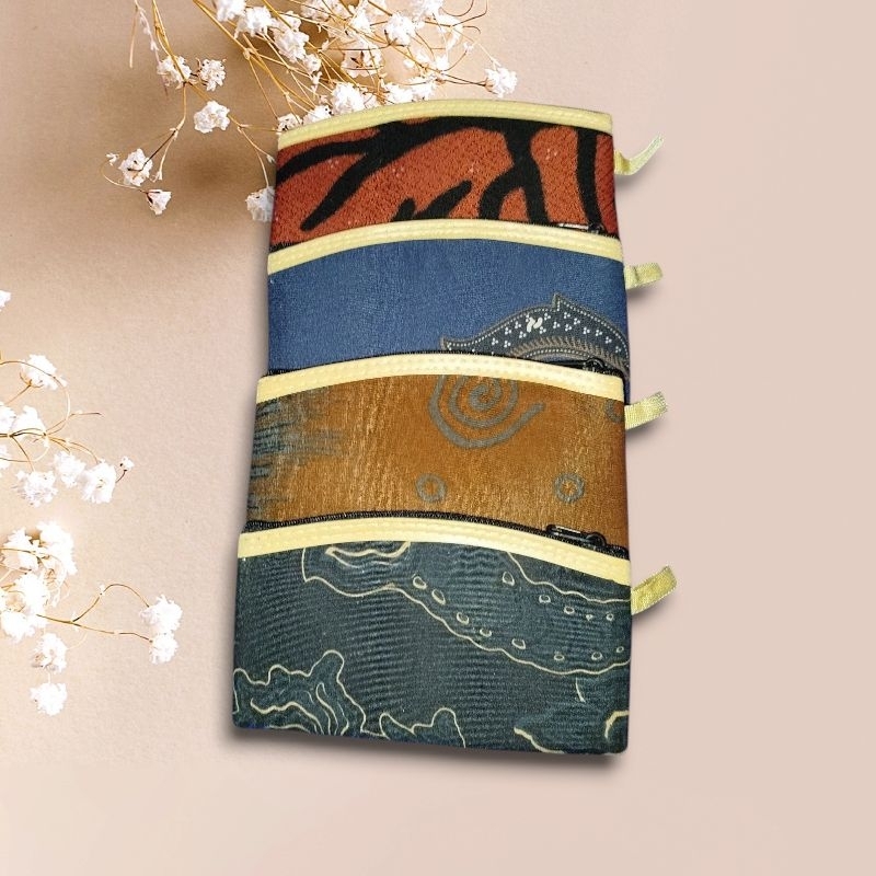 Souvenir batik-Sovenir batik -dompet batik- dompet khas jogja - dompet ibu kecil-souvenir pernikahan