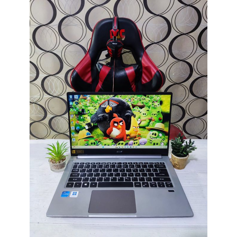 Laptop RENDER ACER SWIFT 3- SF314-57 SUPERSLIM Hairline Brush [LIKE NEW]