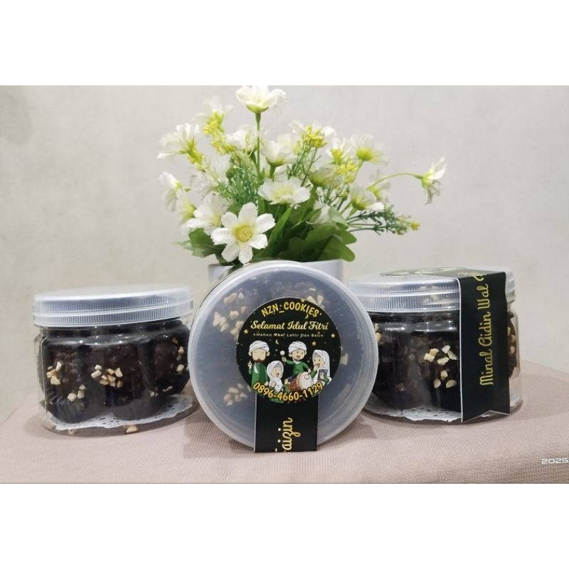 

CHOCOBIS // BISKUIT COKLAT // KUE LEBARAN MURAH // KUE COKLAT MURAH
