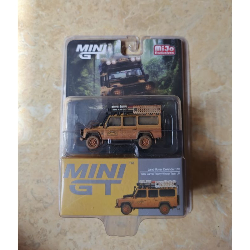 MINI GT 221 Land Rover Defender 110