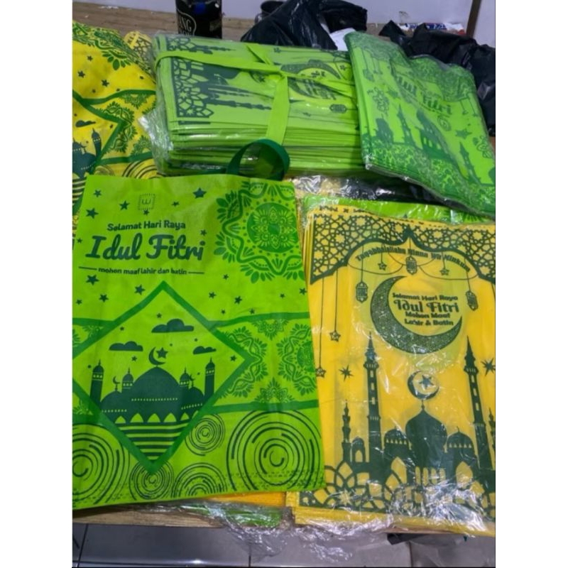 

Tas Handle Idul Fitri isi 12pcs