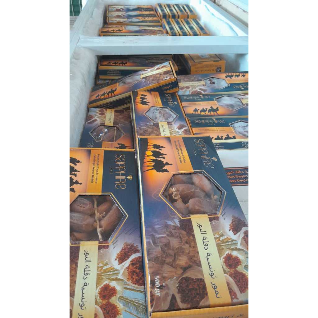 

Kurma Tunis Tangkai 500gr