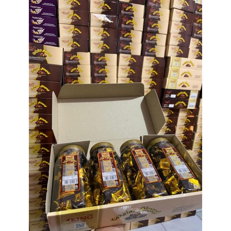 

(Partai Besar) Almond Coklat isi 4 toples