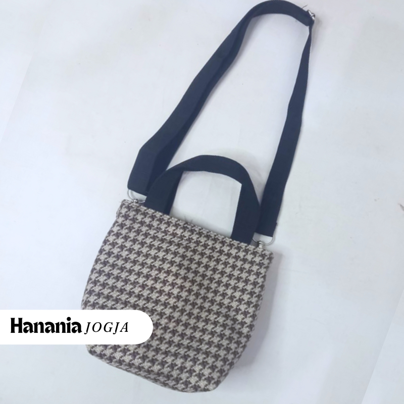 Totebag Mini Tas Jinjing Kecil Wanita Selempang Slingbag