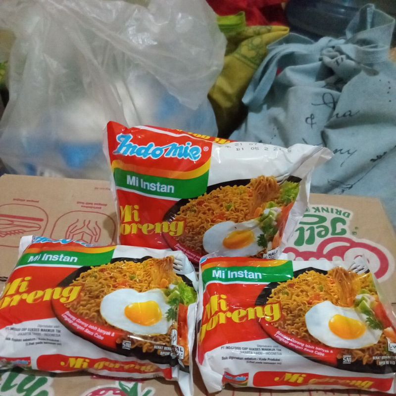 

Indomie goreng mi goreng