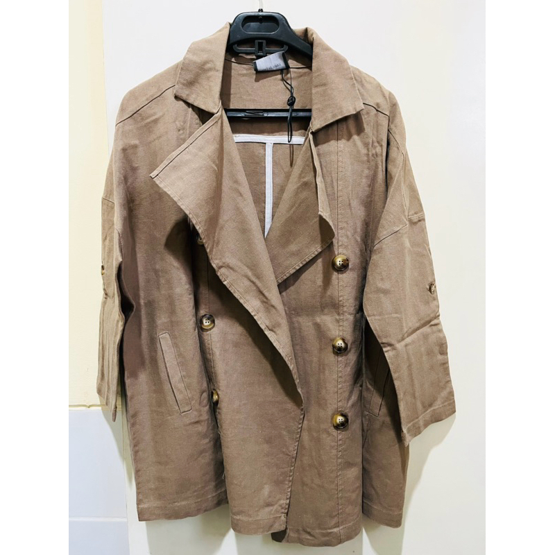 (Preloved) This Is April Outer Brown