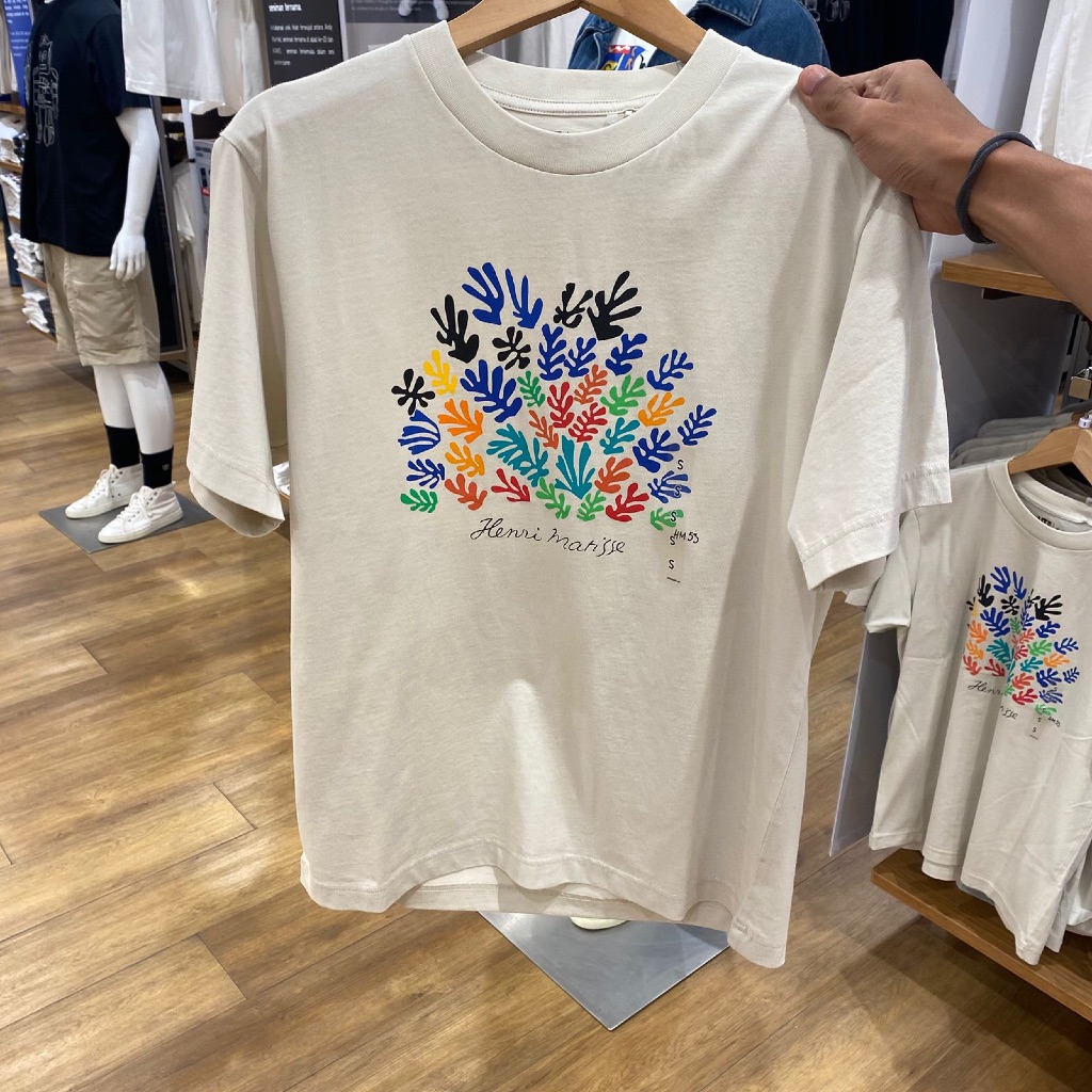 Jastip. Tshirt Uniqlo X Henri Matisse (MAN)