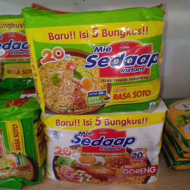 

mie instan mie sedaap goreng kuah