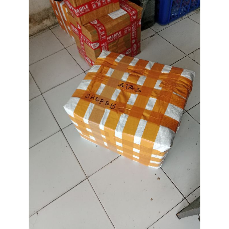 

teh khas bali 40% satu karton 25 botol