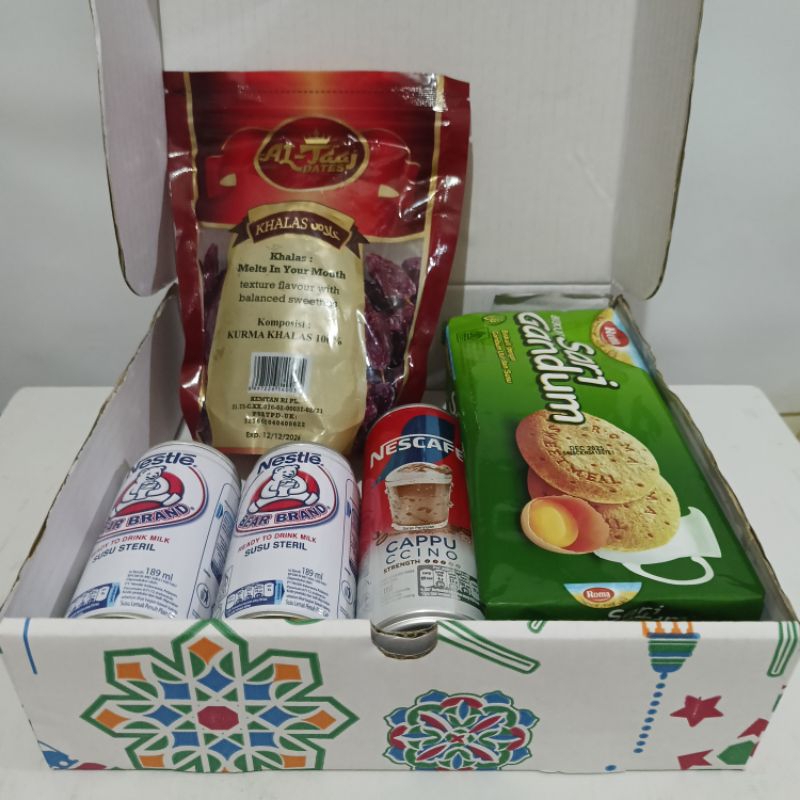

Paket Cinta Ramadhan CR-104 Spesial Parcel Berbuka Puasa Ibaza fruitsBOX
