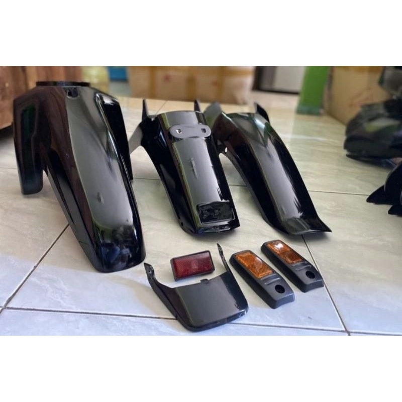 Spakbor Slebor selebor  Depan Belakang Astrea Honda Grand Legenda impressa full set mata kucing dan 