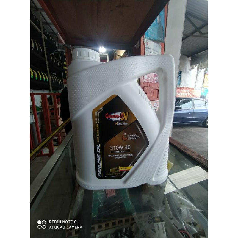 Oli Mesin Daihatsu Genuine Oil 10W-40 Galon 3,5L