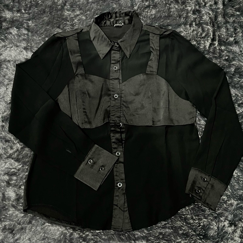 GOTHIC LAYERED SHIRT 🪩