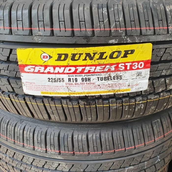 ban mobil tubeless berkualitas ring 19 225/55 merk dunlop grandtrex st30 ukuran 225 55 R19
