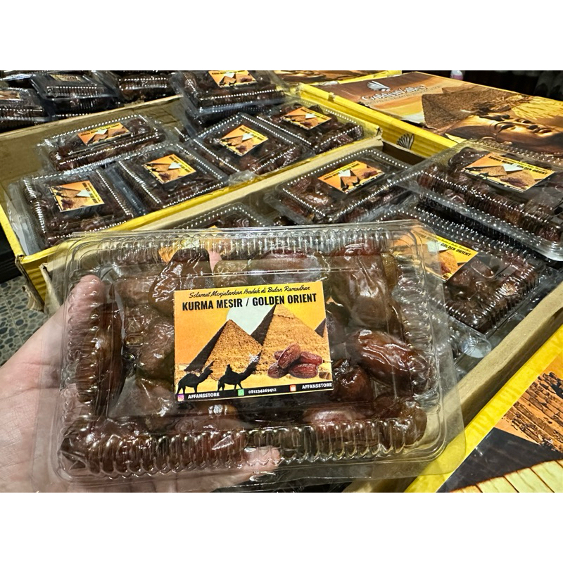 

Kurma Mesir Golden Valley 300gr Kemasan Mika