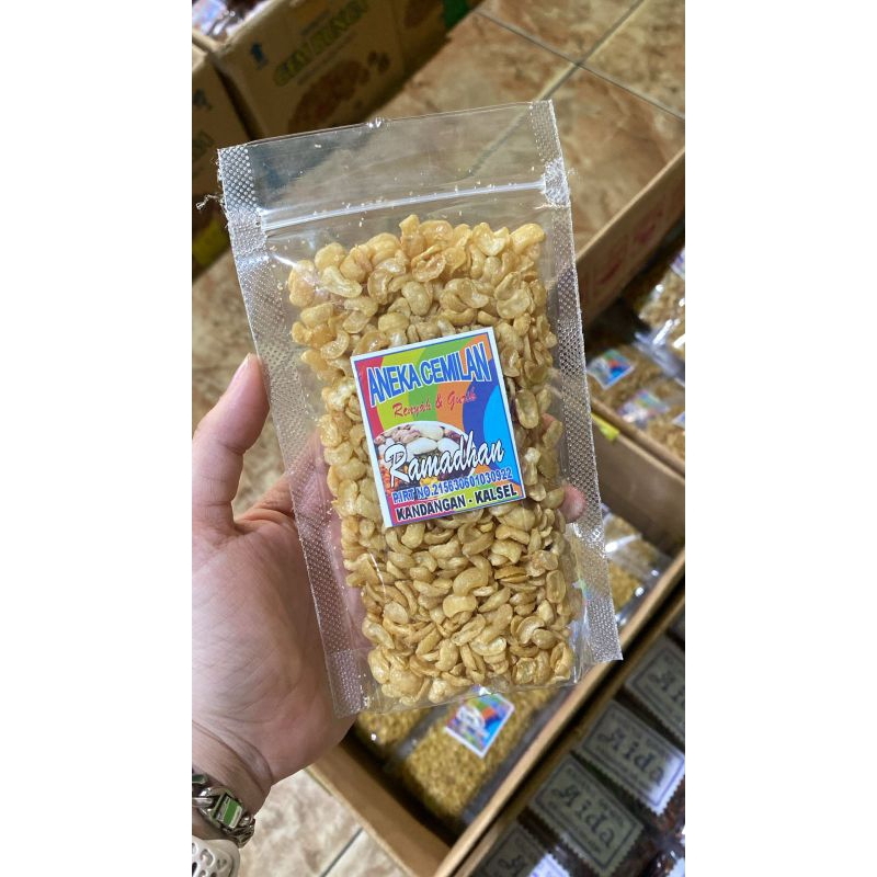 

Snack kacang nagara