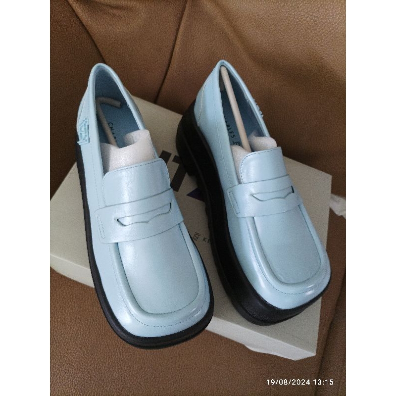 SEPATU CHARLES & KEITH x ITZY ORIGINAL 100% WARNA BIRU SIZE 36