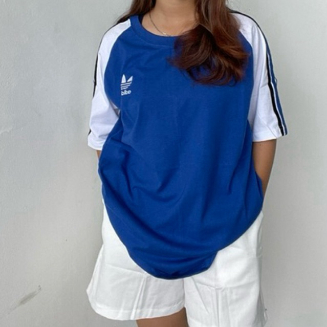 adidas biru elektrik logo bordir putih