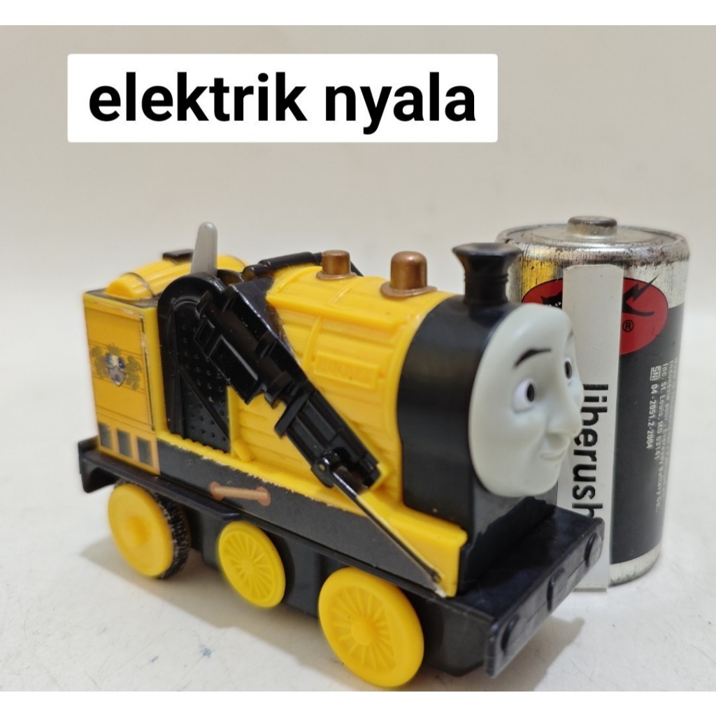 thomas & friends stephen trackmaster preschool small along plarail shinkansen x diecast