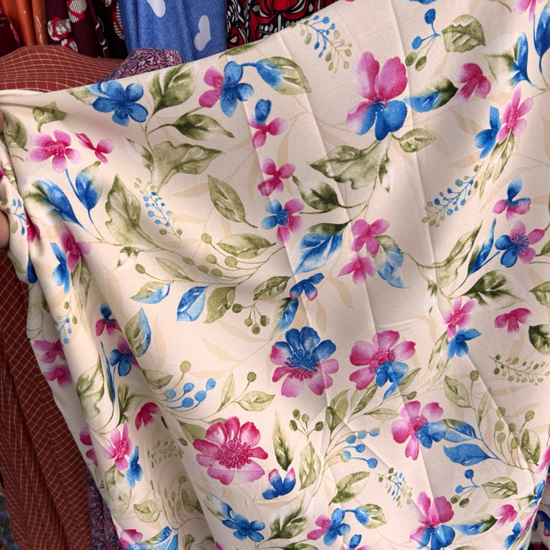 kain Wolpeach Premium Motif - kain motif kembang - kain motif bunga - kain Wolfis premium - kain met