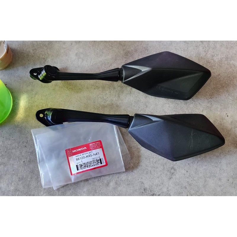 kaca spion Honda CBR150R K45 original spion fairing CBR150R original