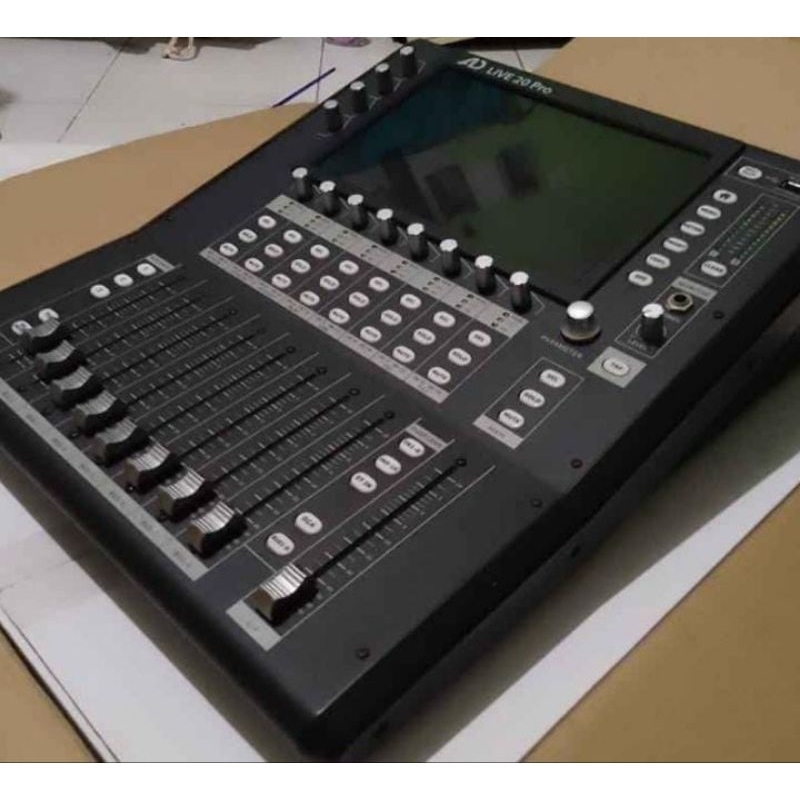 mixer digital ad live 20pro