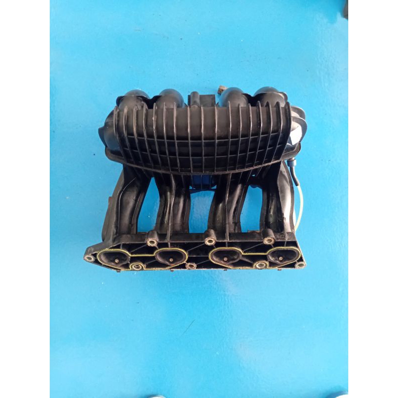 INTAKE MANIFOLD MERCY W203