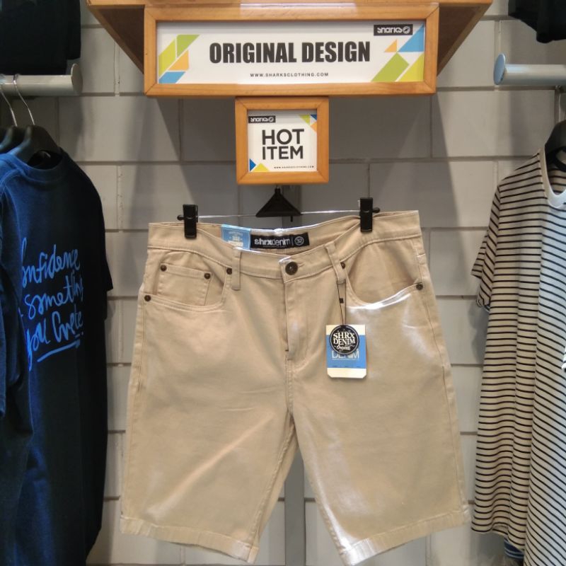 Celana Chinos pendek / pants pria Sharks.co brand original