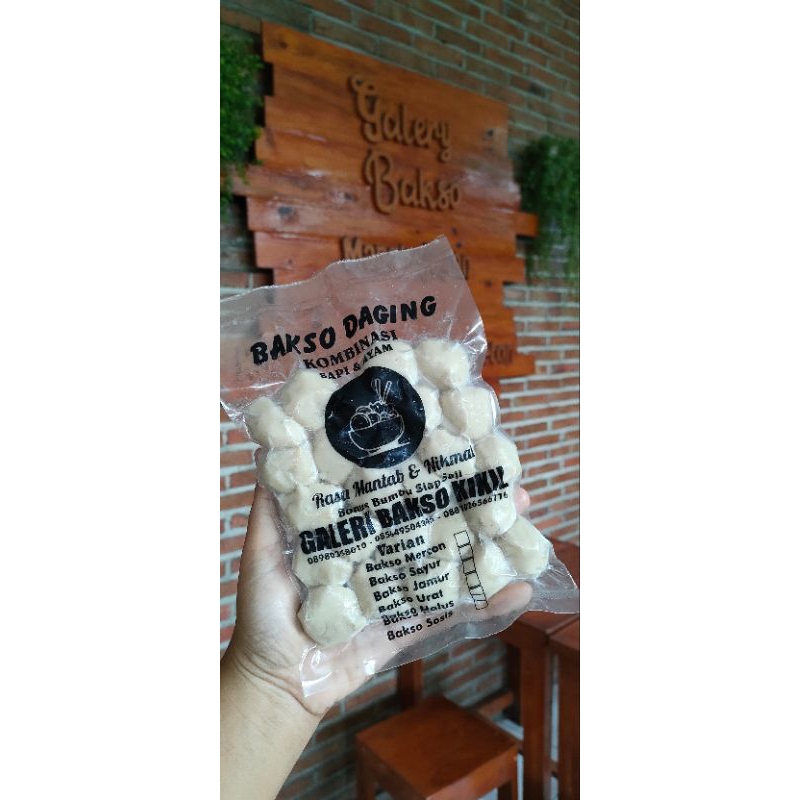 

BAKSO AYAM PREMIUM 350 gr FREE BUMBU KUAH BAKSO
